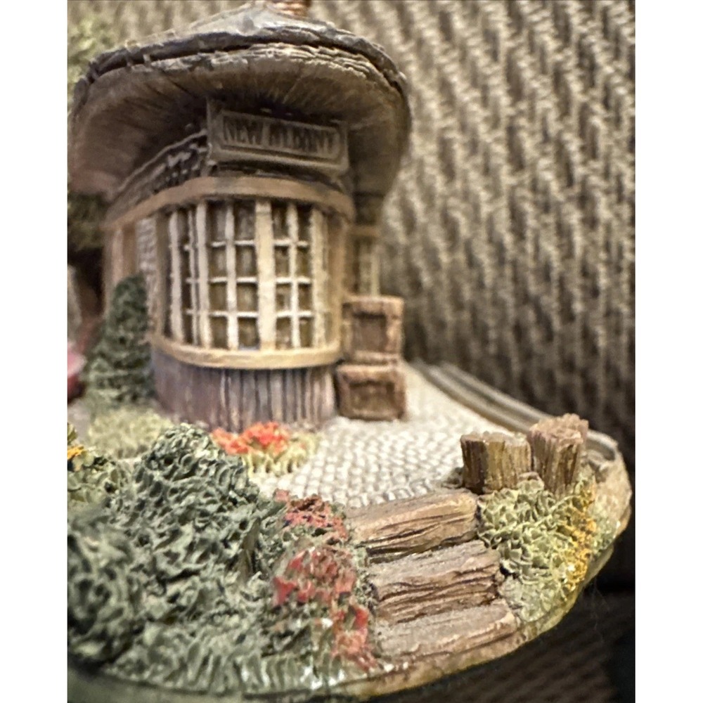 Lilliput Lane Hometown Depot Train American Landmarks 1993 SIGNED By Ray Day VTG